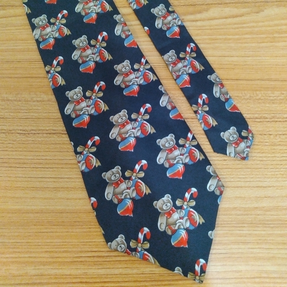 VINTAGE American Traditions Teddy Bear Christmas Holiday Italian Silk Tie